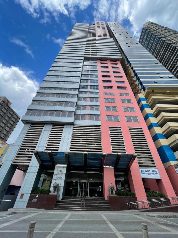 Apartament Pearl Of The Orient Tower, In Front Of Us Embassy Manila Zewnętrze zdjęcie
